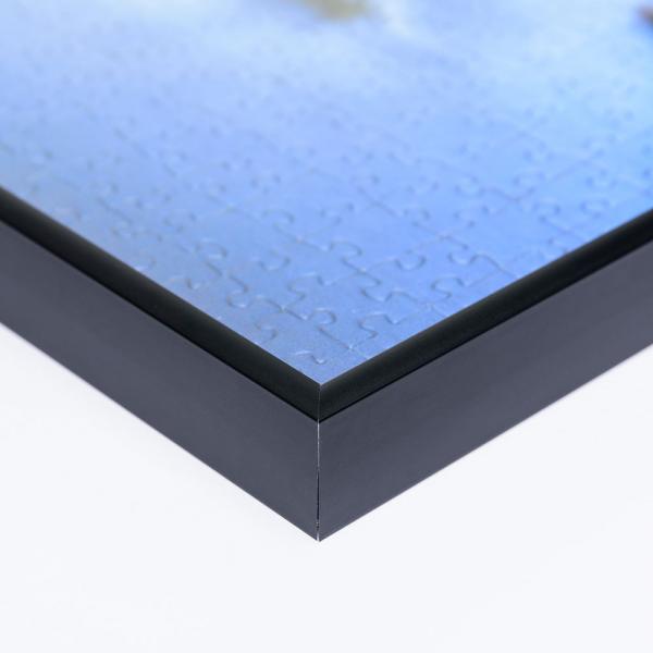 Alu Puzzlerahmen für 2000 Teile 75x98 cm | schwarz matt | Kunstglas entspiegelt (1,5 mm)