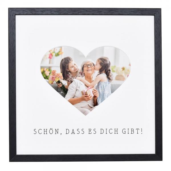 Bilderrahmen mit Herz-Passepartout & Text "Schön, dass es dich gibt!" 30x30 cm | schwarz | Normalglas (2 mm)